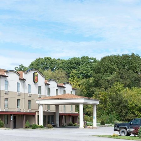 Super 8 By Wyndham Beaver Falls Exterior photo